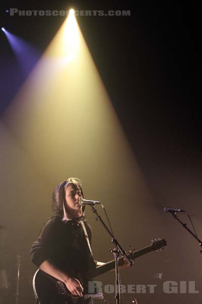 PHOEBE BRIDGERS - 2017-10-30 - PARIS - Cafe de la Danse - 